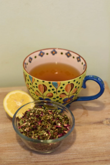 'Don't Worry, Be Happy' - Mood Elevating Herbal Tea Blend - 3 ounces